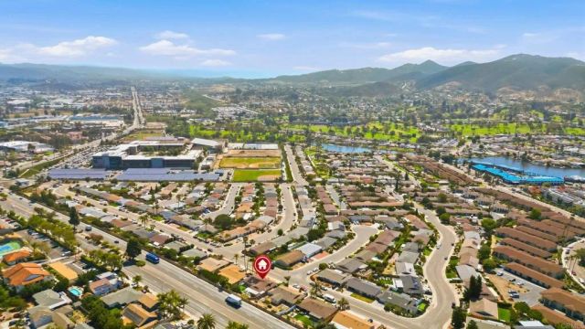 952 La Tierra Drive, San Marcos, CA 92078