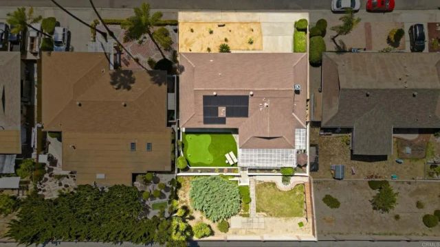 952 La Tierra Drive, San Marcos, CA 92078