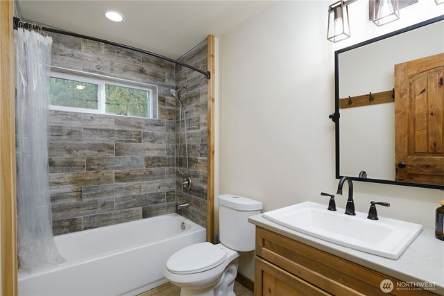 235304 Hwy 101, Port Angeles, WA 98363