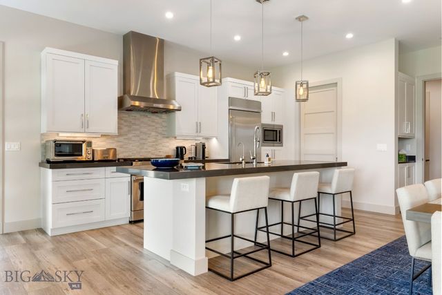 75 Balmoral Trail, Bozeman, MT 59718