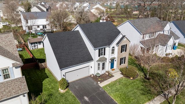 1887 Deer Crossing Drive, Marysville, OH 43040