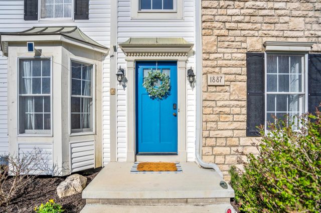 1887 Deer Crossing Drive, Marysville, OH 43040