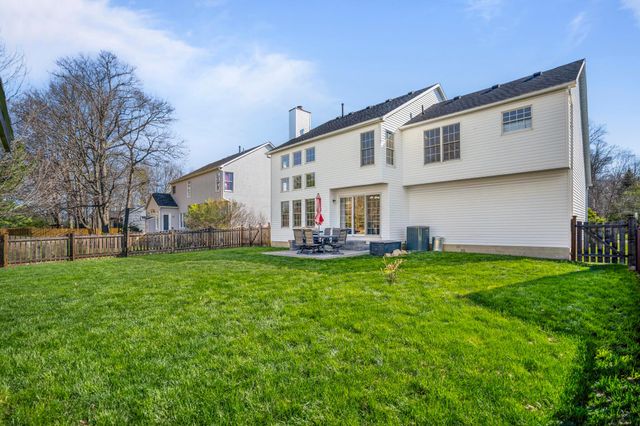 1887 Deer Crossing Drive, Marysville, OH 43040