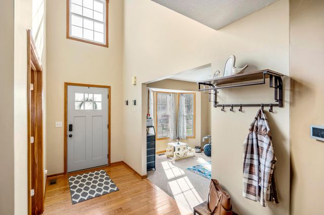 1887 Deer Crossing Drive, Marysville, OH 43040