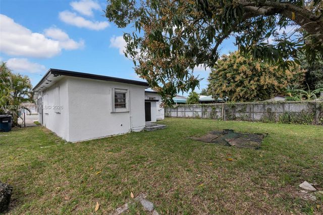 10230 SW 172nd St, Miami, FL 33157