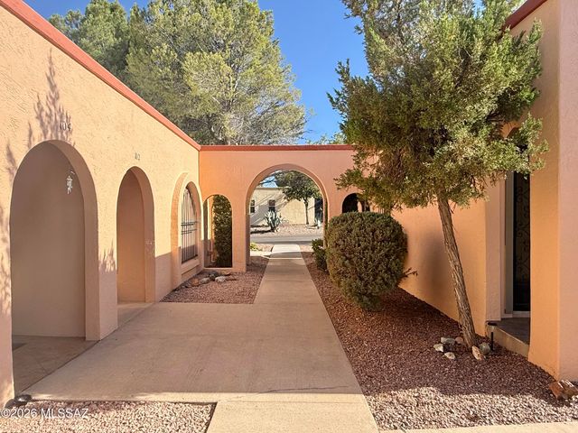 102 W Calle Del Ano, Sahuarita, AZ 85614
