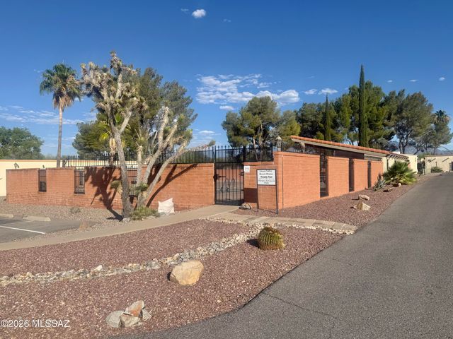 102 W Calle Del Ano, Sahuarita, AZ 85614