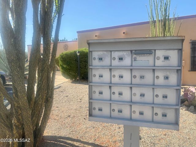 102 W Calle Del Ano, Sahuarita, AZ 85614