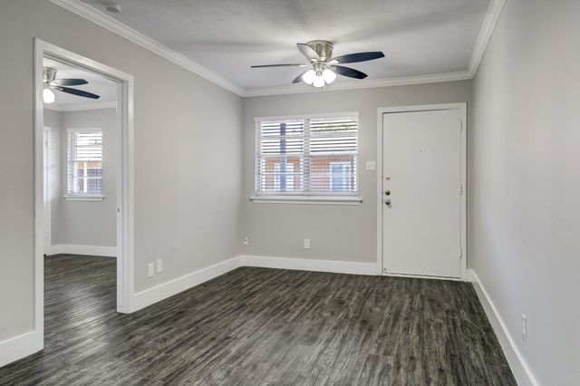 3618 Garrott Street 7, Houston, TX 77006