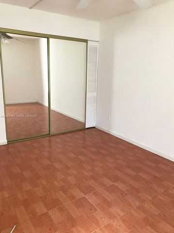 110 Fontainebleau Blvd 101, Miami, FL 33172