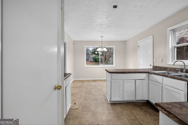 4406 Carriage Trail, Stone Mountain, GA 30083