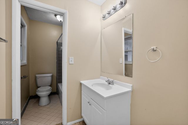 4406 Carriage Trail, Stone Mountain, GA 30083