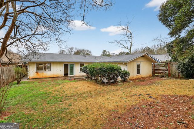 4406 Carriage Trail, Stone Mountain, GA 30083