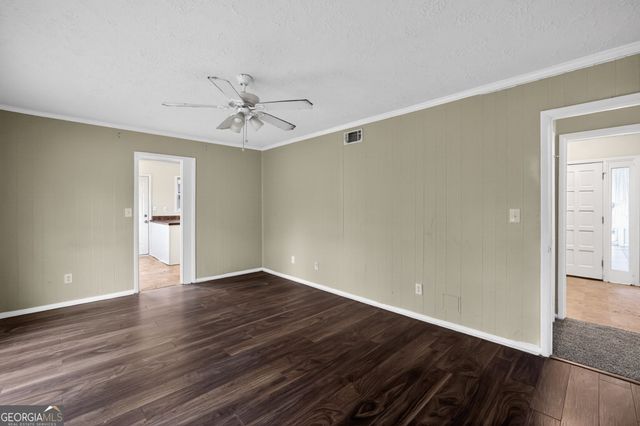 4406 Carriage Trail, Stone Mountain, GA 30083