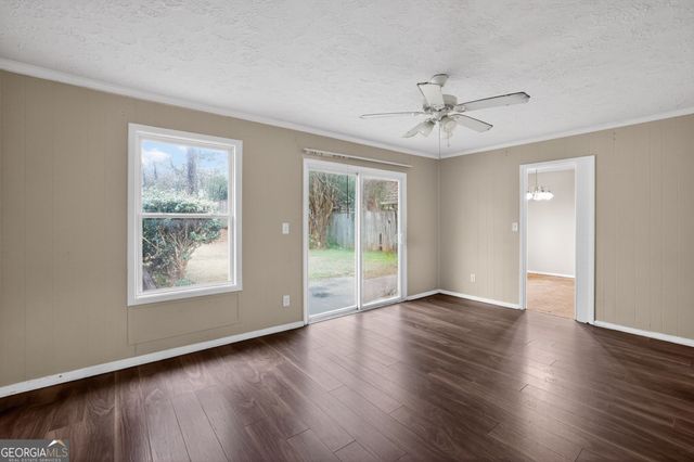 4406 Carriage Trail, Stone Mountain, GA 30083