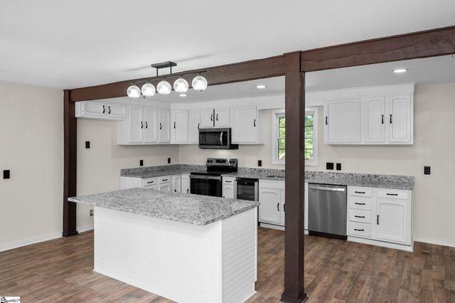 141 Agnes Drive, Duncan, SC 29334