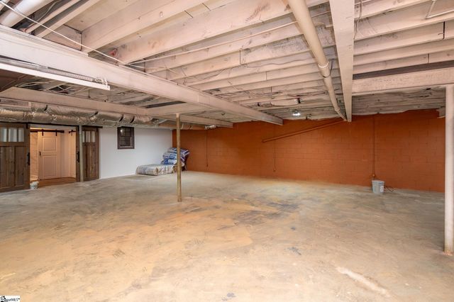 141 Agnes Drive, Duncan, SC 29334