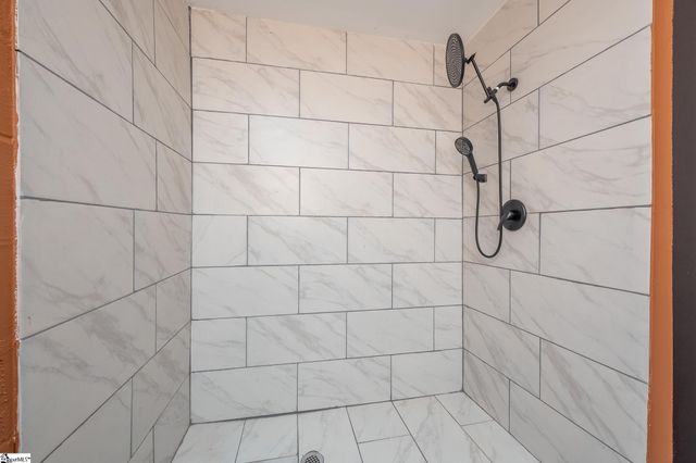 141 Agnes Drive, Duncan, SC 29334