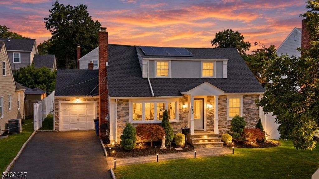 353 Whitewood Rd, Union Twp., NJ 07083 — photo 2