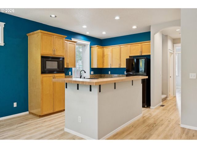 505 Ne 63RD Ave, Hillsboro, OR 97124