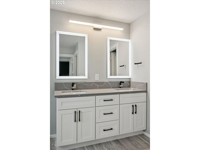 505 Ne 63RD Ave, Hillsboro, OR 97124
