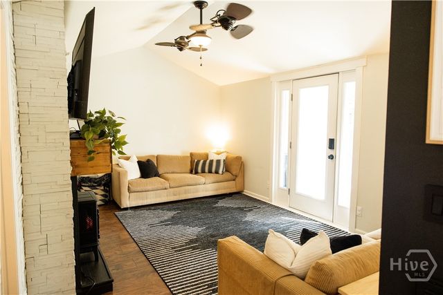 5720 N 21 Highway, Springfield, GA 31329