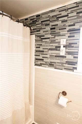 5720 N 21 Highway, Springfield, GA 31329