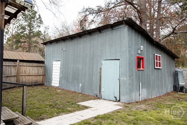 5720 N 21 Highway, Springfield, GA 31329