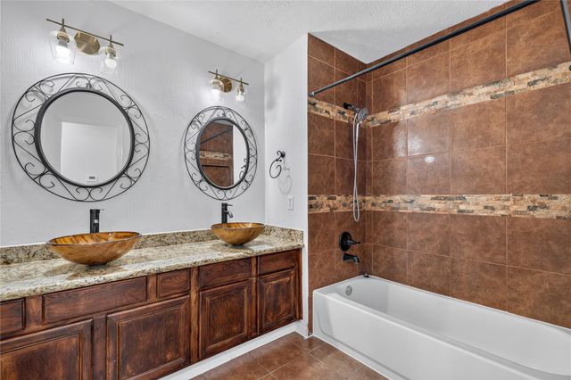 7206 Glen Rosa Drive, Katy, TX 77494