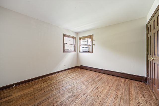 1702 E Northwest Highway 1B, Arlington Heights, IL 60004