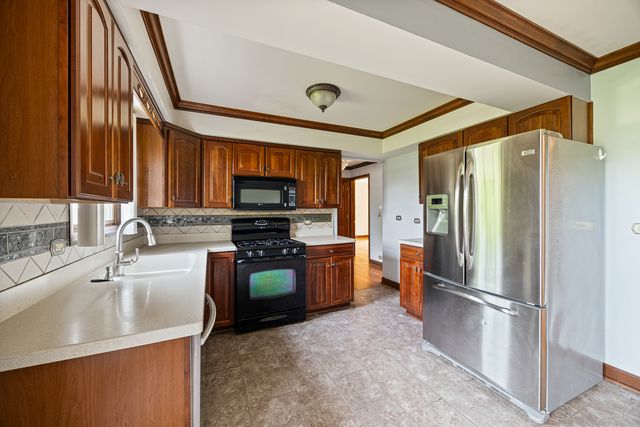 1702 E Northwest Highway 1B, Arlington Heights, IL 60004