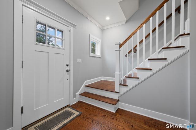 46 Peacedale Street, Bristol, CT 06010