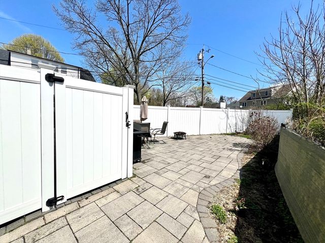 21 Stella Rd, Boston, MA 02131