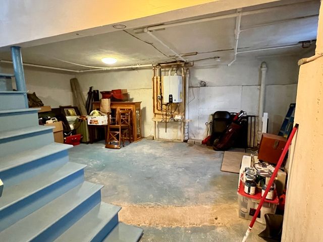 21 Stella Rd, Boston, MA 02131