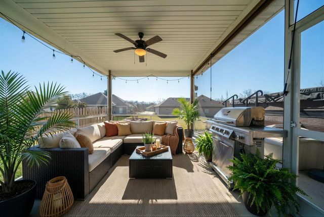 1705 SWIFT CT, Columbia, MO 65203