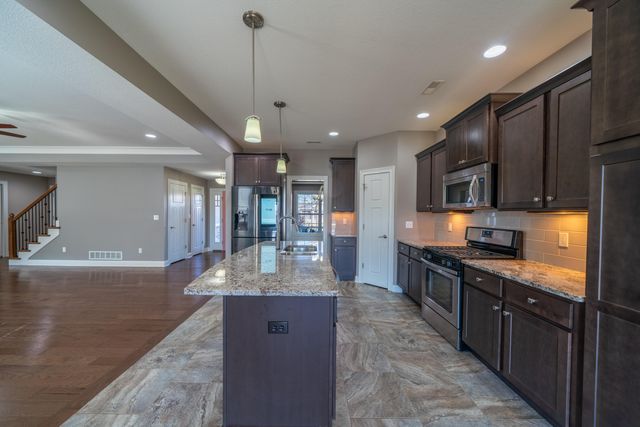 1705 SWIFT CT, Columbia, MO 65203