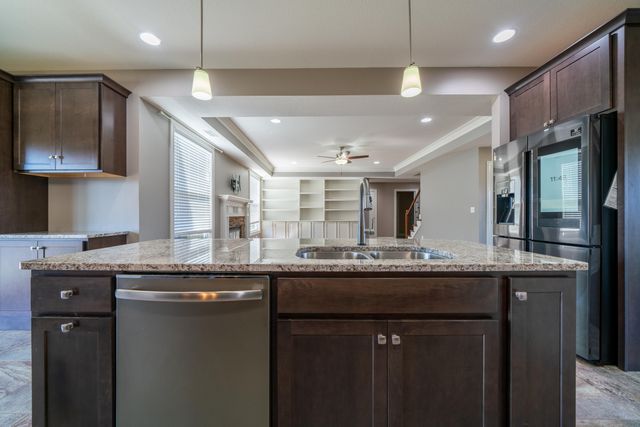 1705 SWIFT CT, Columbia, MO 65203