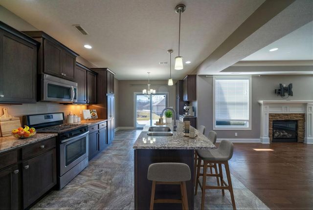 1705 SWIFT CT, Columbia, MO 65203