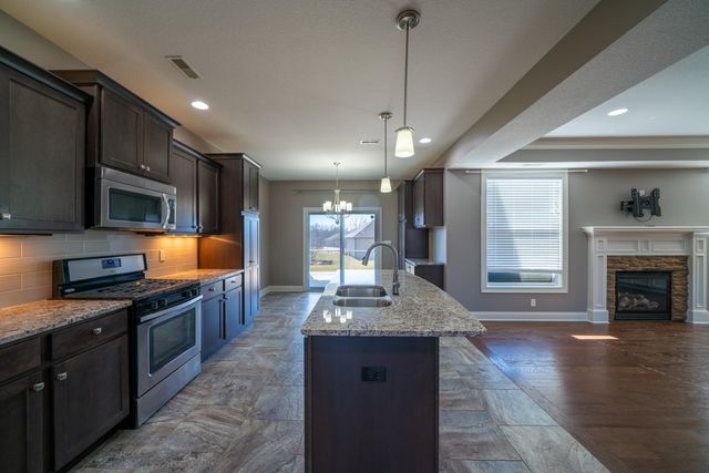 1705 SWIFT CT, Columbia, MO 65203