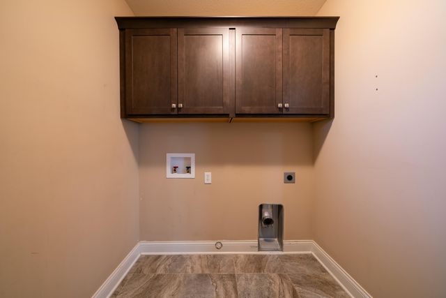 1705 SWIFT CT, Columbia, MO 65203