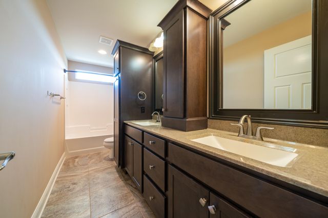 1705 SWIFT CT, Columbia, MO 65203