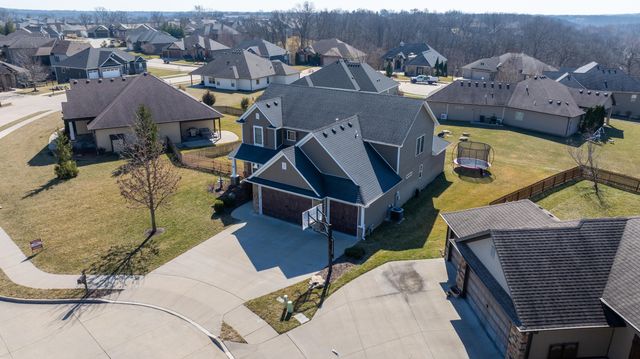 1705 SWIFT CT, Columbia, MO 65203