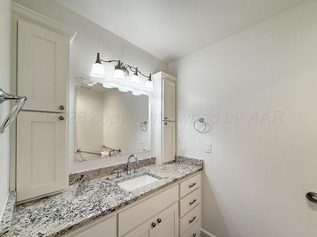 13 IDLEWOOD Lane, Canyon, TX 79015