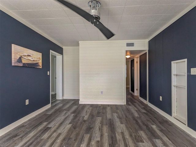 6504 LINCOLN ROAD, Bradenton, FL 34203