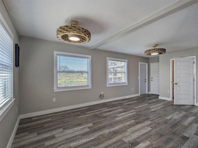 6504 LINCOLN ROAD, Bradenton, FL 34203