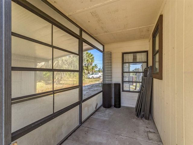 6504 LINCOLN ROAD, Bradenton, FL 34203