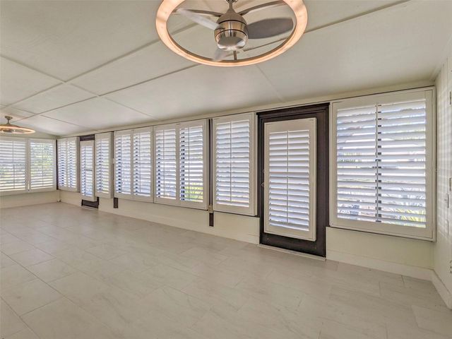 6504 LINCOLN ROAD, Bradenton, FL 34203