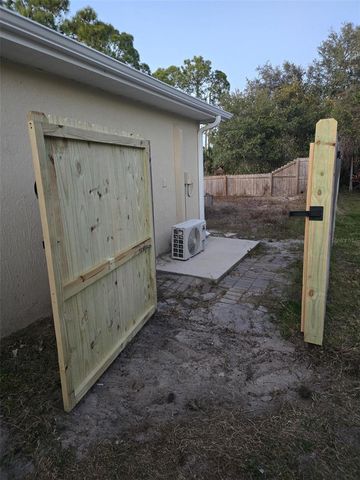 6504 LINCOLN ROAD, Bradenton, FL 34203