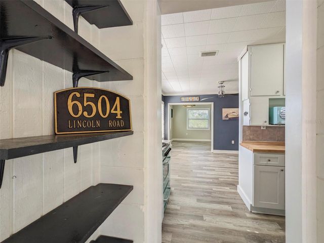 6504 LINCOLN ROAD, Bradenton, FL 34203