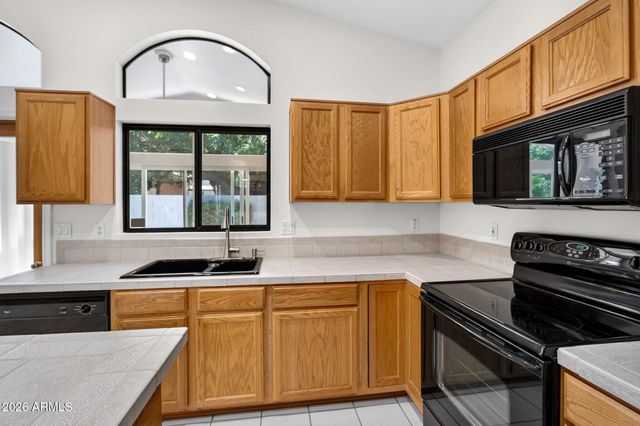 3750 E IRWIN Avenue, Mesa, AZ 85206